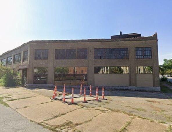 490 North Kingshighway