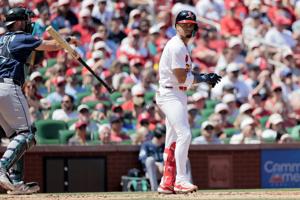 Cardinals host Mariners