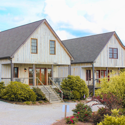 LODGING & VENUES