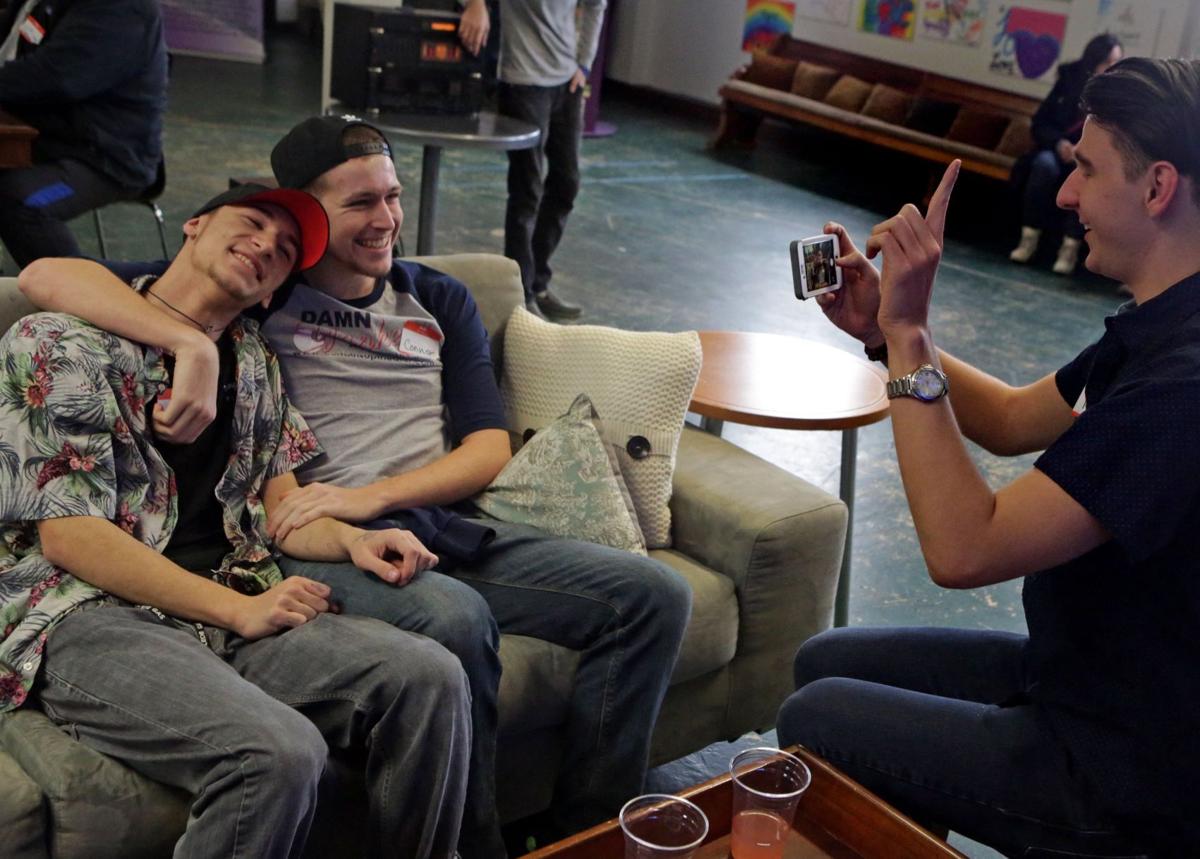 Pictures of mature men genatalia