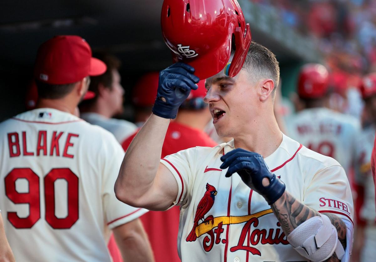 Dropped flyball helps Cardinals come back to beat Pirates - Sports  Illustrated