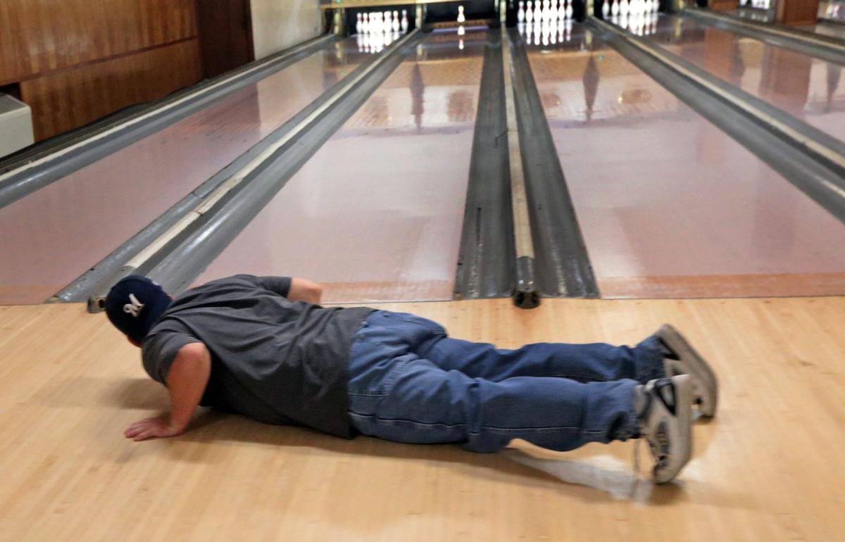 Saratoga Lanes In Maplewood The Area S Last Upstairs Bowling Alley Celebrates 100 Years Hot List Stltoday Com