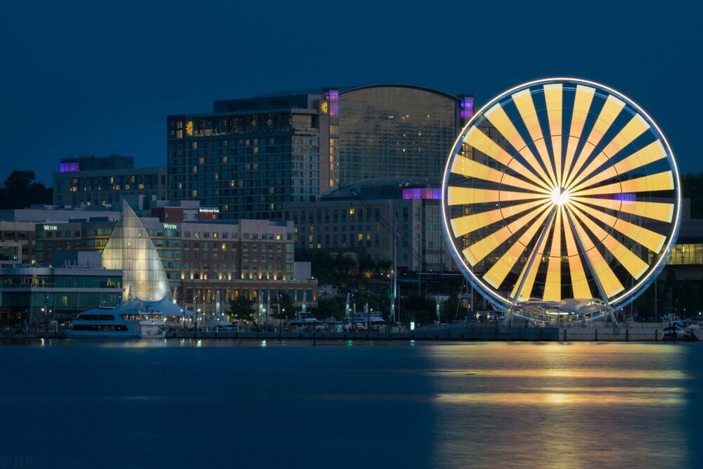 It&#39;s got legs: Observation wheel at Union Station to open in October, aquarium in December ...