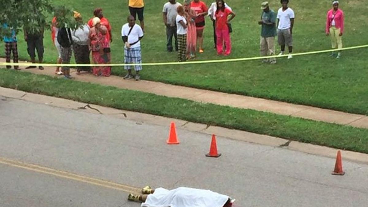 Why Was Michael Brown S Body Left There For Hours Law And Order