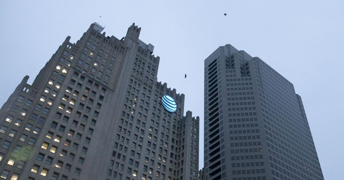 What's next for St. Louis' AT&T tower and why developer is looking for ...
