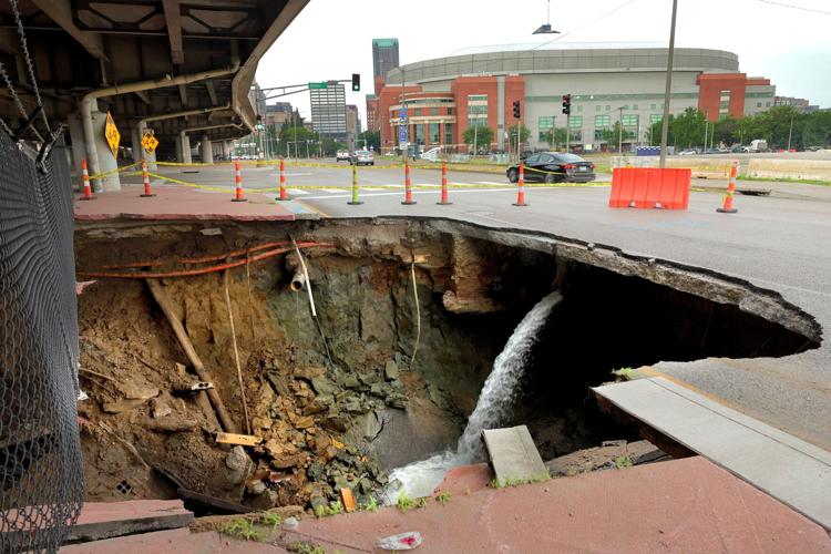 Broken water mains leads to sinkhole