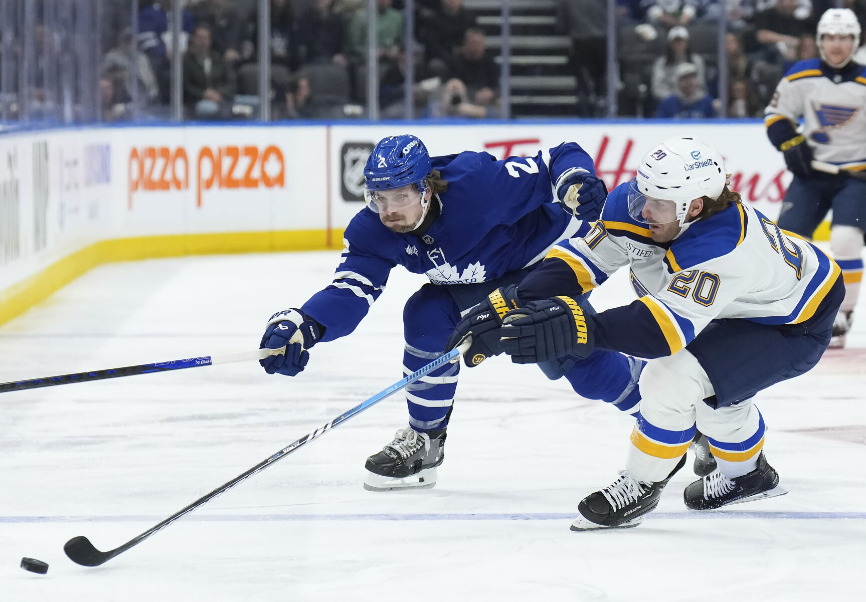 Without Robert Thomas, Blues turn in complete effort in ‘good, hard