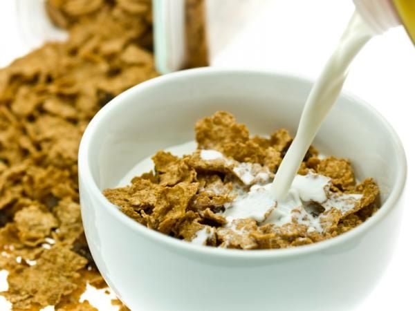 Cereal killers: Pouring milk on a bowl of cereal is just too much ...