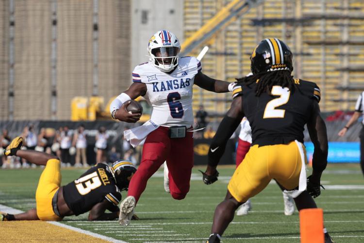 Missouri wins Border War! Beats Kansas 42-31