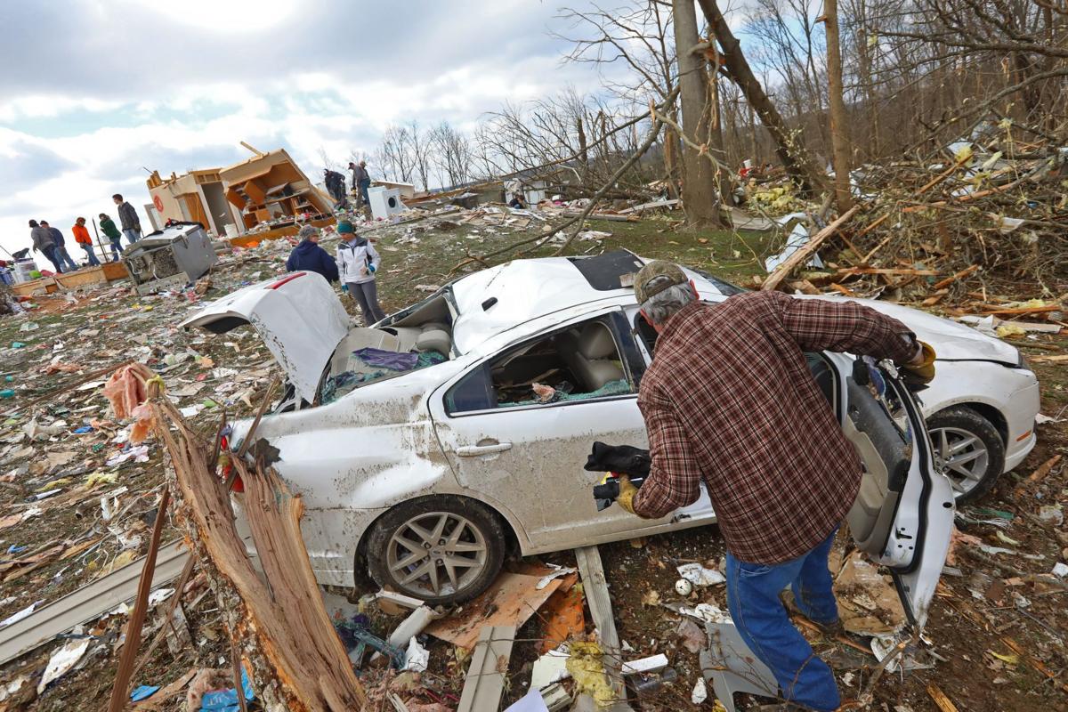 Family loses house to Perryville tornado, but recovers one valuable