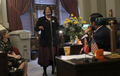 New 14-member �����Ӱ�ԭ�� Board of Aldermen sworn in today at City Hall