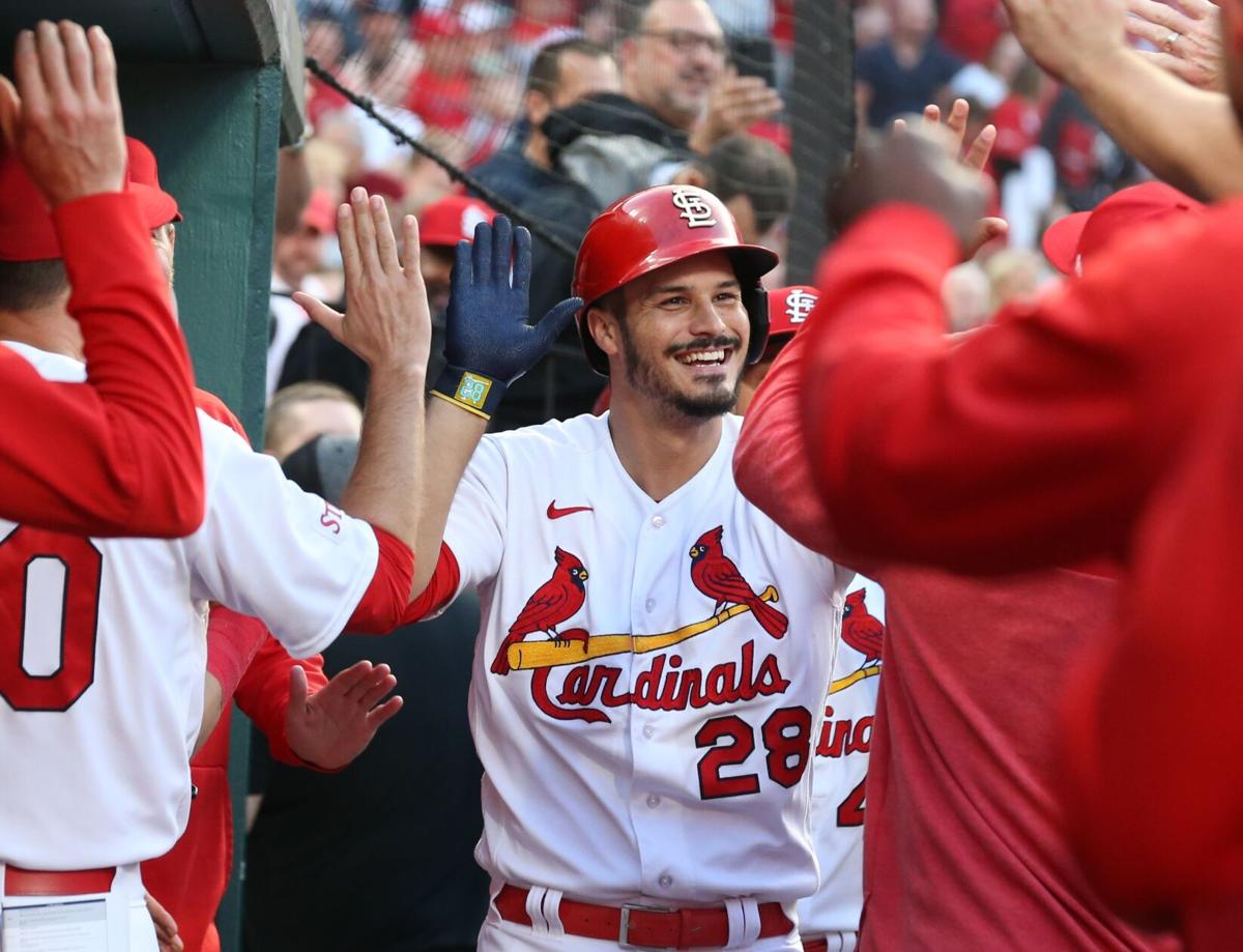 SWEET 16! Cardinals rally late for 16th straight win, four-game
