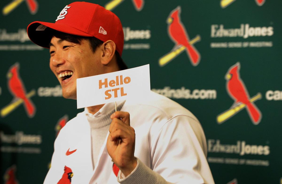 Cardinals sign Korean lefty, Hyun Kim for next season