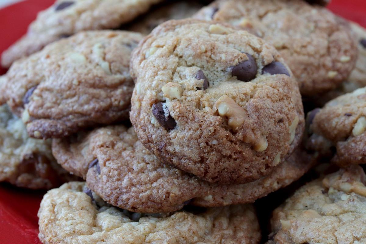 A Gift Of Holiday Cookies 6 Recipes Food And Cooking Stltoday Com