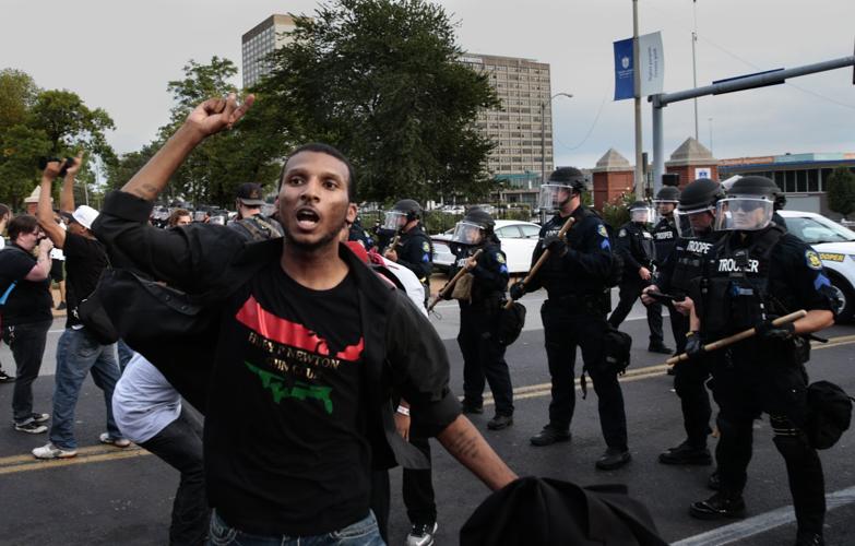 Officers shut down downtown entertainment district