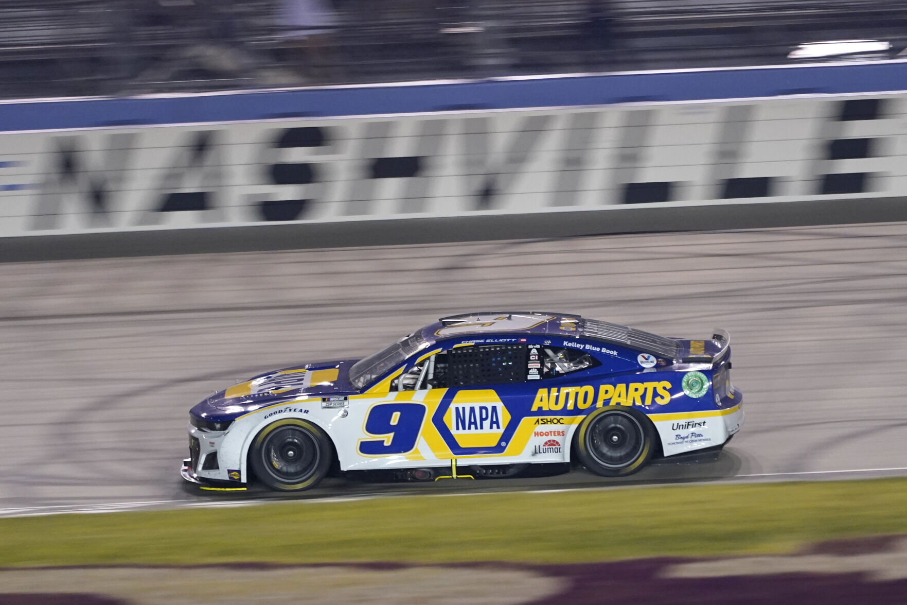 NASCAR Nashville Superspeedway odds, picks and predictions for the Ally 400