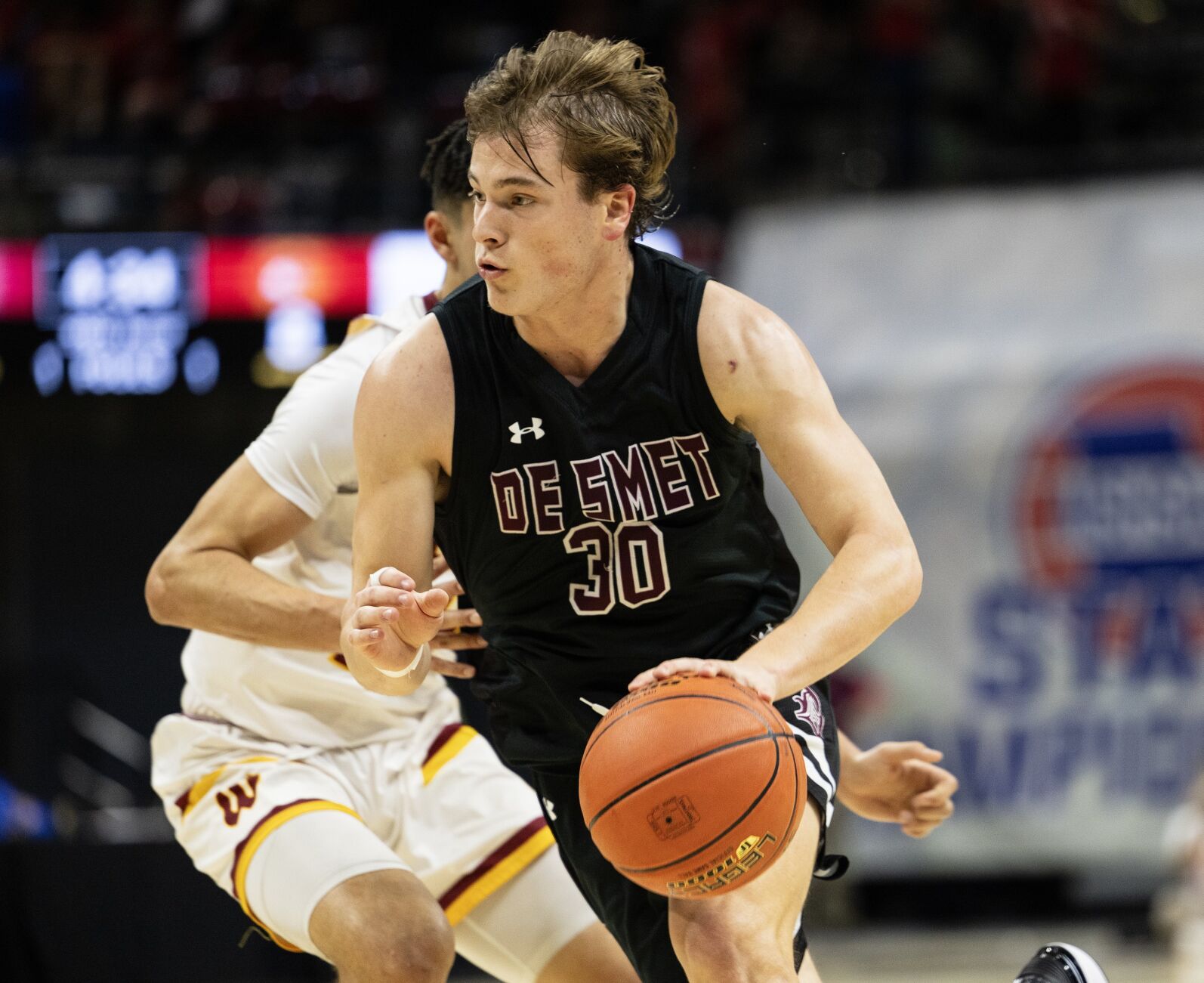 Dillon Duff dominates early as De Smet advances to Class 5 state title game