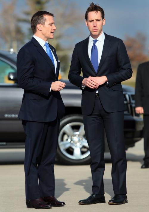 Greitens, Hawley on hand for Trump visit