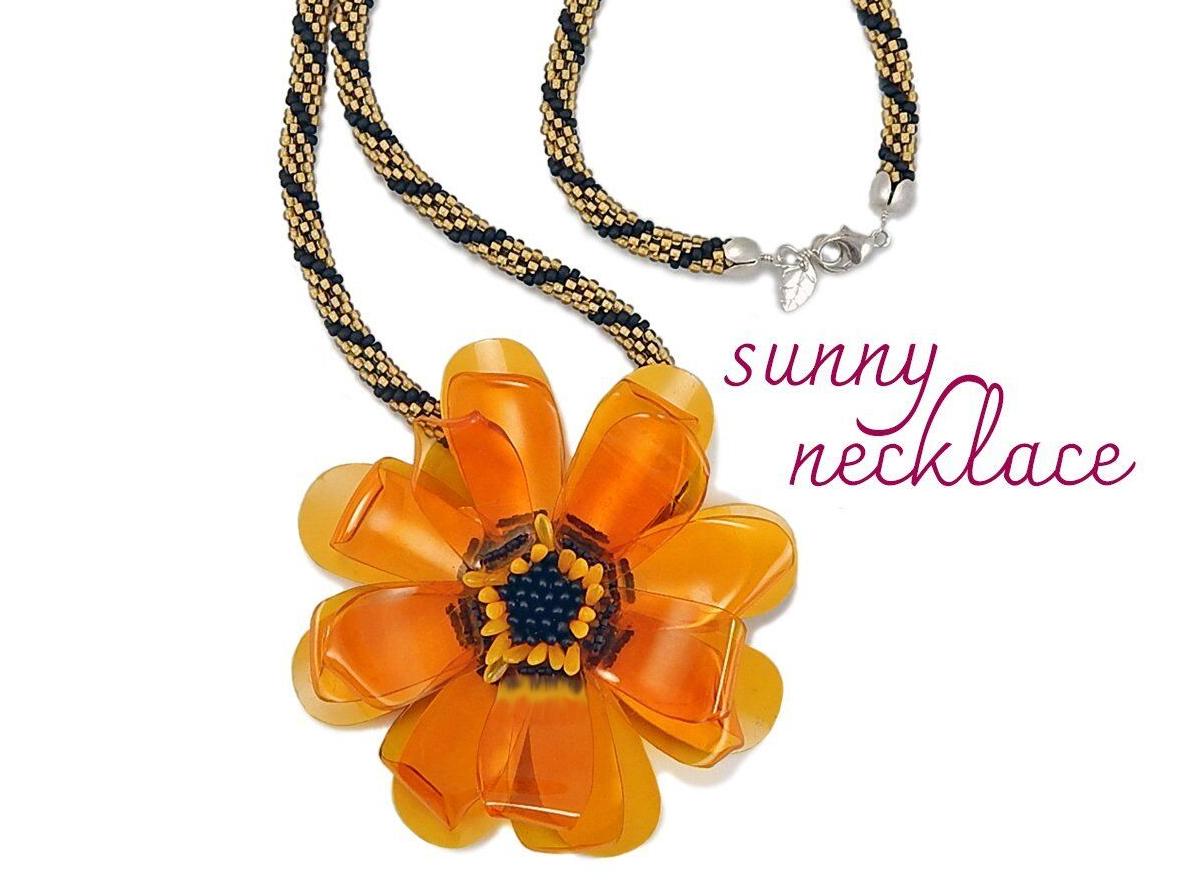 Love of learning led to St. Louis jewelry collection