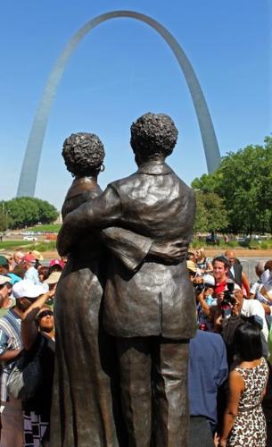 Dred and Harriet Scott statue unveiled
