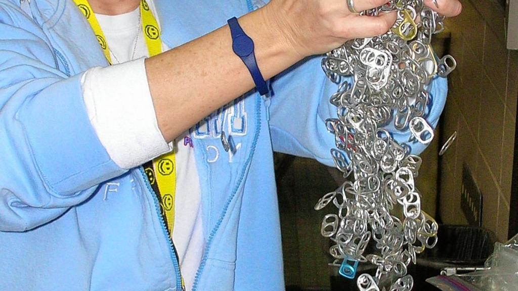 Teacher donates thousands of pop tabs to Ronald McDonald House | Metro ... Teacher donates thousands of pop tabs to Ronald McDonald House | Metro ...