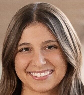 Parkway West Scholar Athlete Elena Potsou