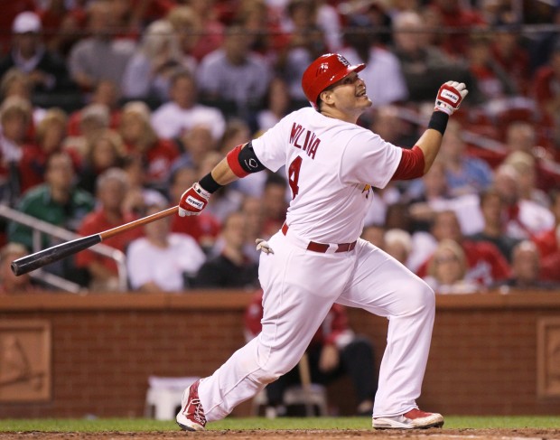 Cardinals consider giving Molina more rest