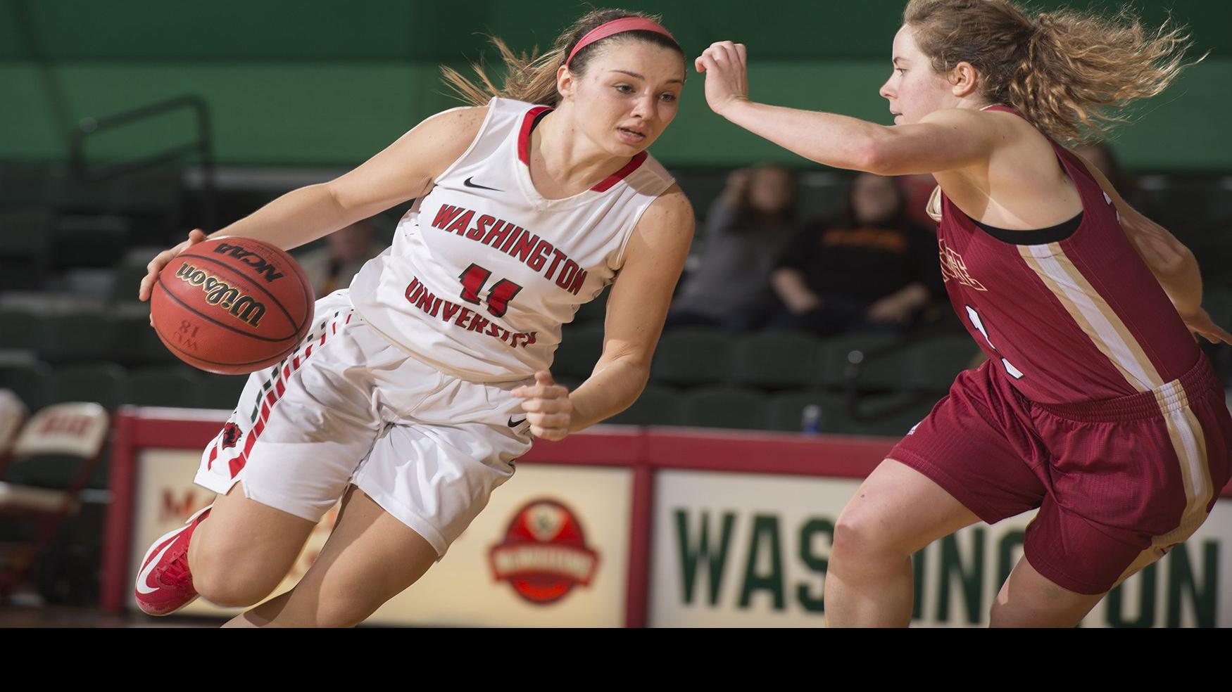 Washington U Women S Basketball Is Adjusting To New Style