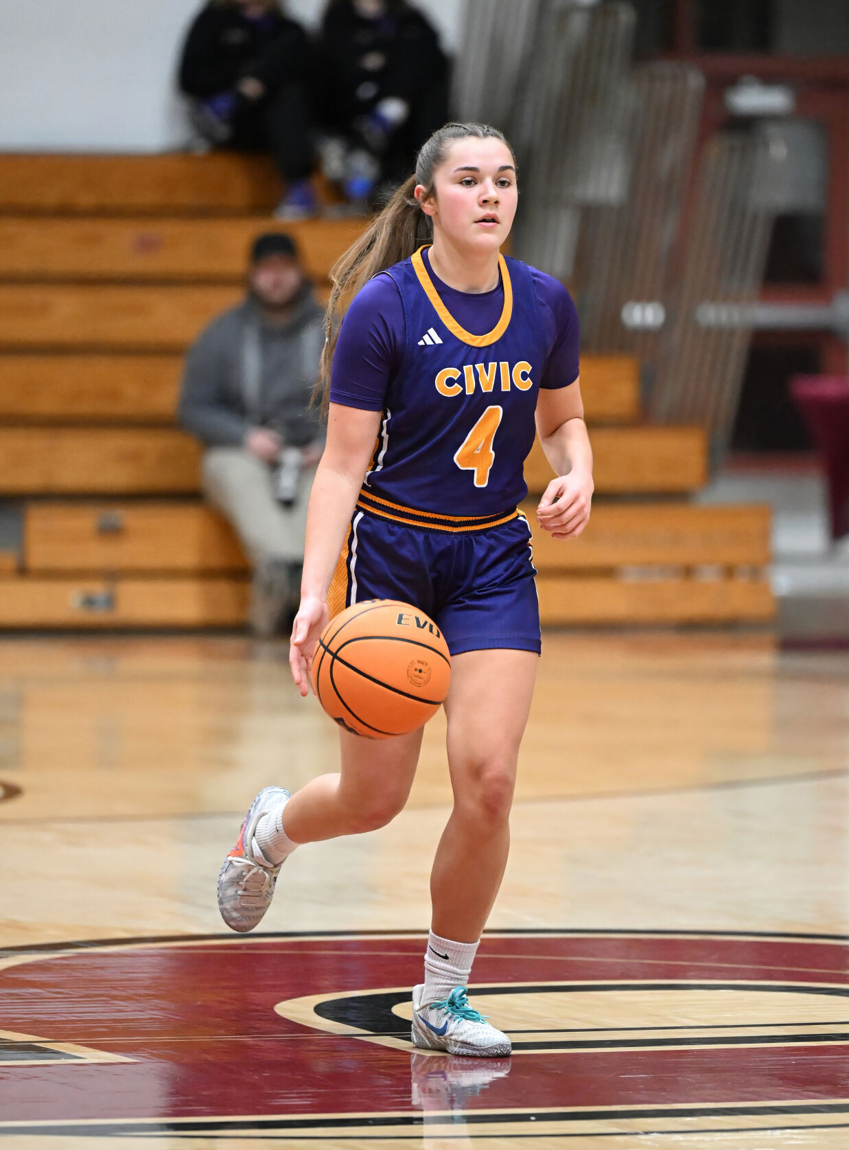 Benton Christmas Classic, championship: Civic Memorial 62, Mount Carmel 38