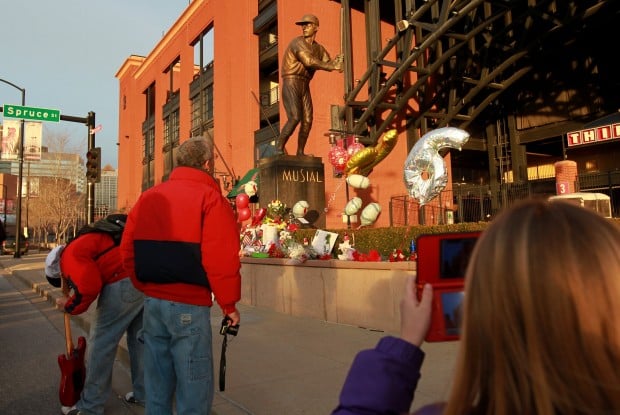 Stan Musial Statue - Crimson & Teal Creations - Photography