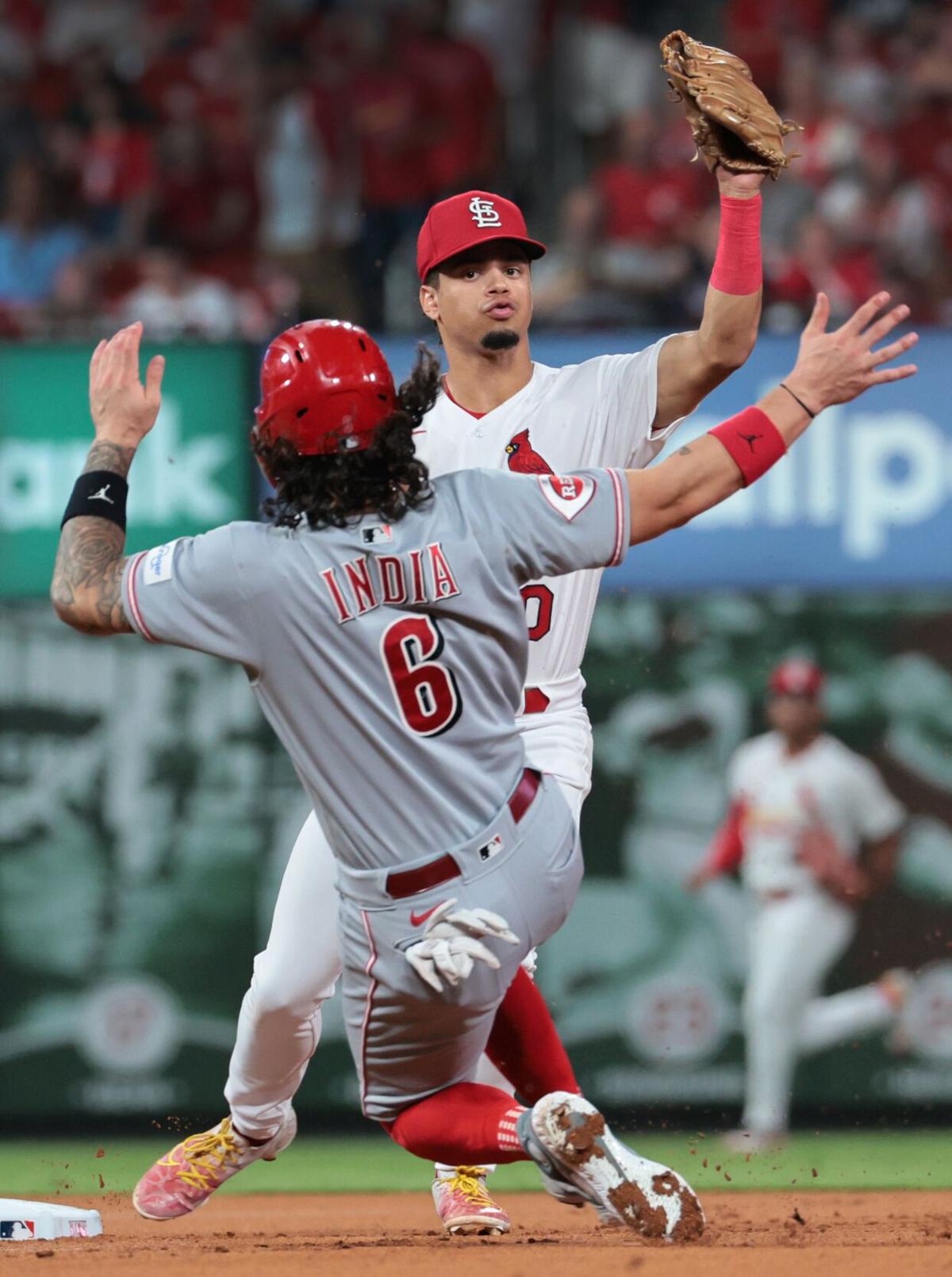 Wainwright pinch-hits, but Reds pound Cardinals in 19-2 rout Midwest News -  Bally Sports