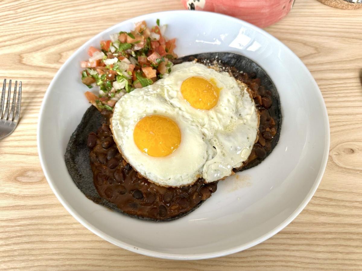 Songbird huevos rancheros