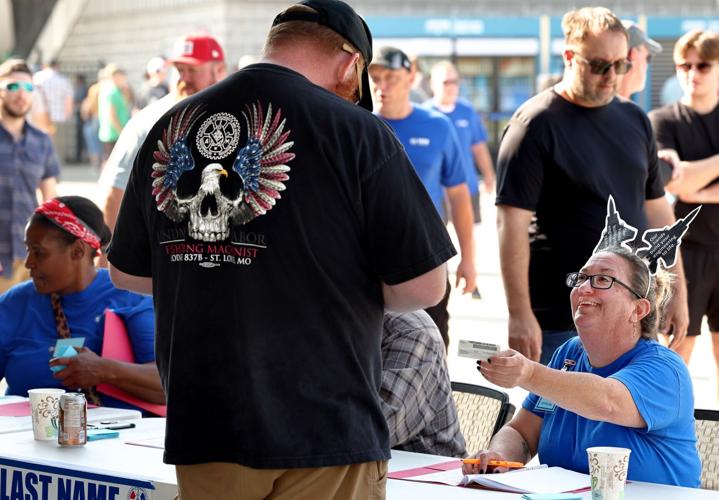 IAM Union vote on tentative labor agreement with Boeing Defense