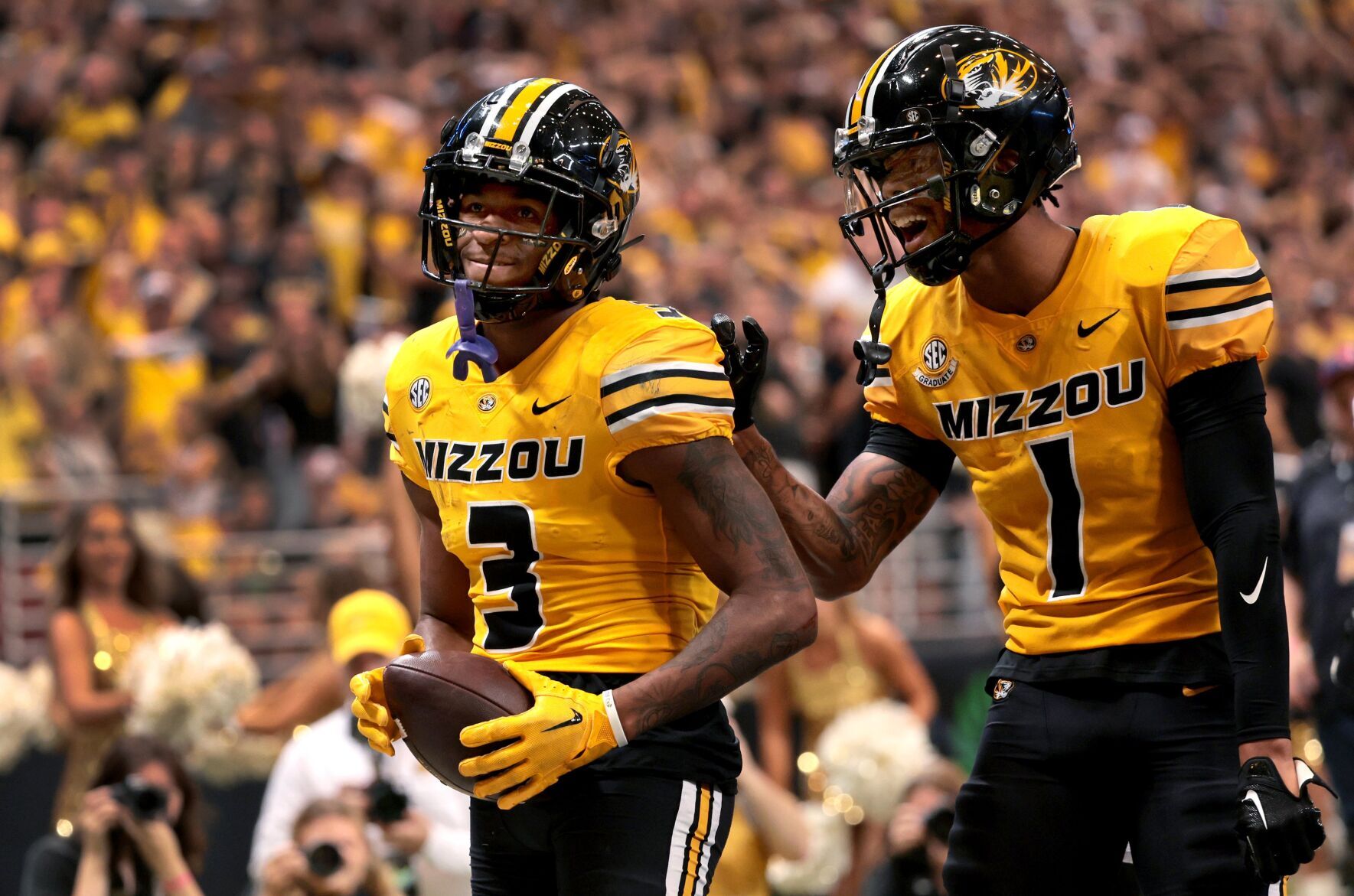 Mizzou Football Snapshots: PFF Grades, Snap Counts For Tigers' Win ...