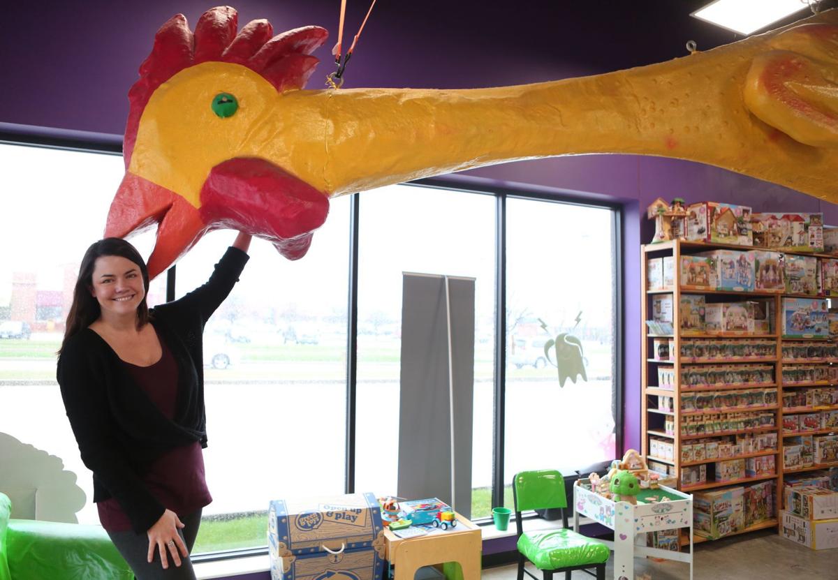 Local Toy Stores Scramble To Scoop Up Toys R Us Business Local