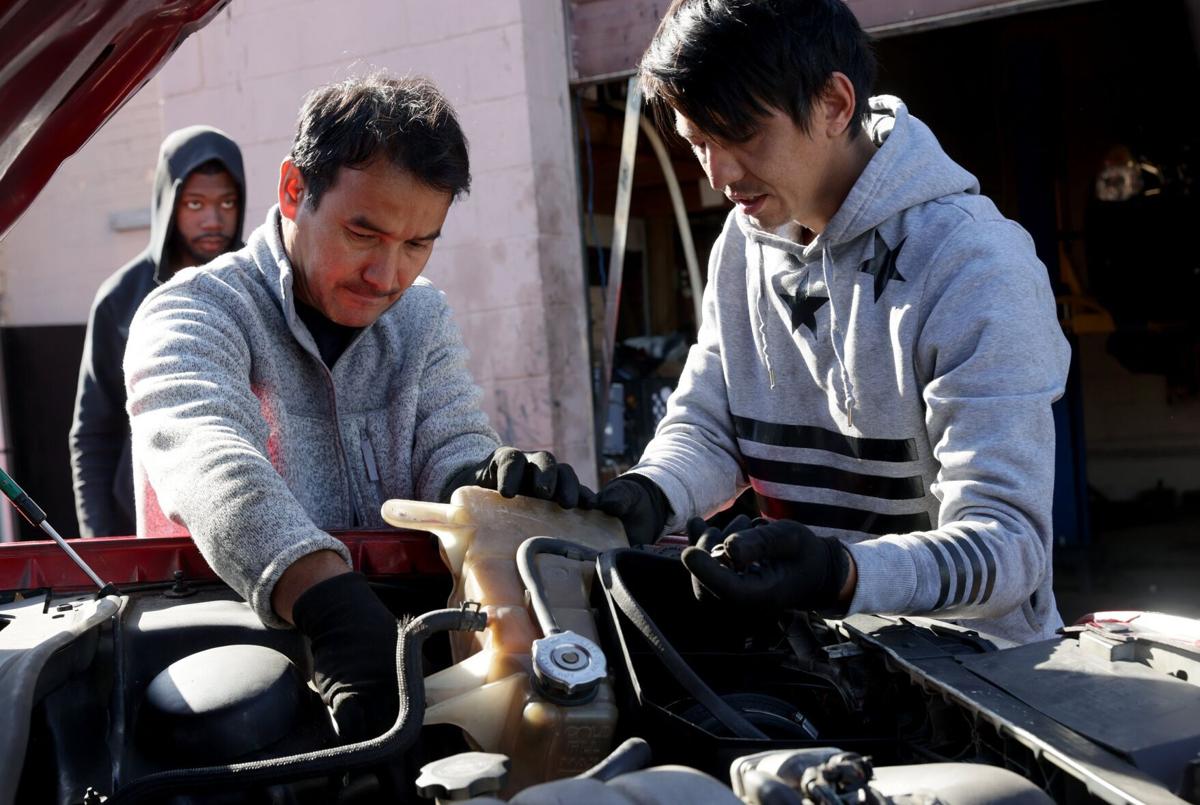 First ever Afghan Entrepreneurship Grant awared to auto mechanic