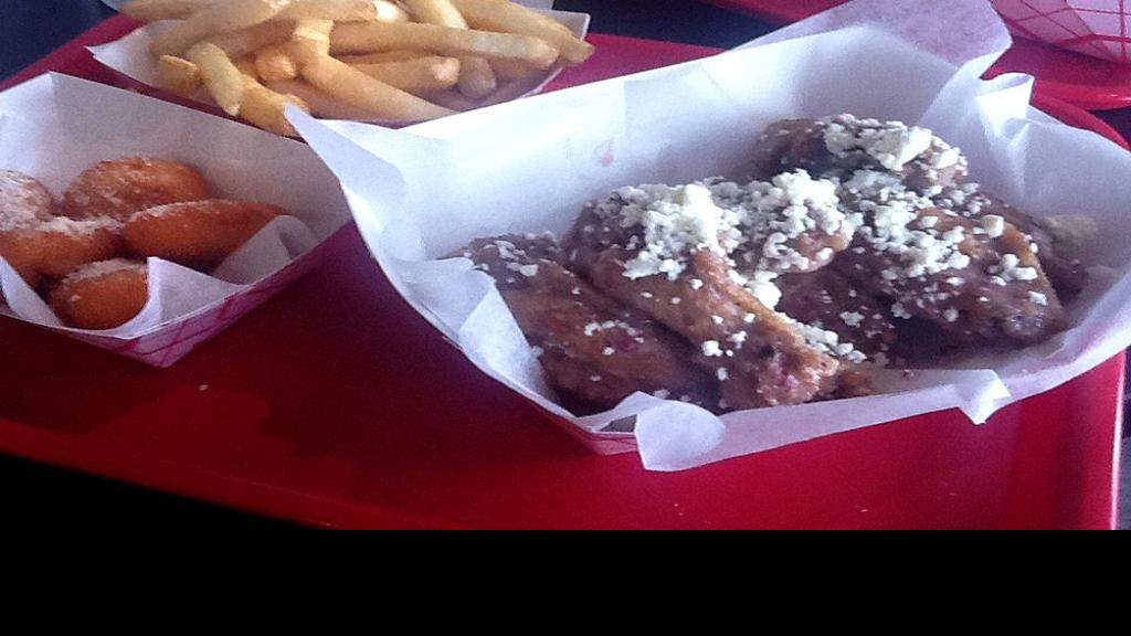St. Louis Wing Co. flies high with options Restaurant reviews