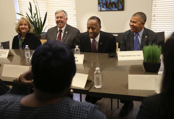 HUD Secretary Ben Carson in ӣƵ