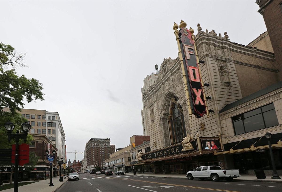 Fox Theatre Must Provide Captions For Performances On Demand Appeals Court Says Law And Order Stltoday Com