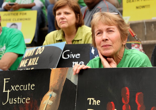 Rally for Reggie Clemons in Kiener