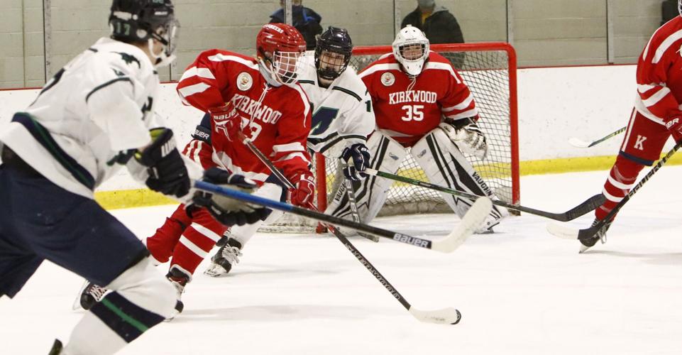 Appelman comes up big in net as Kirkwood edges Marquette