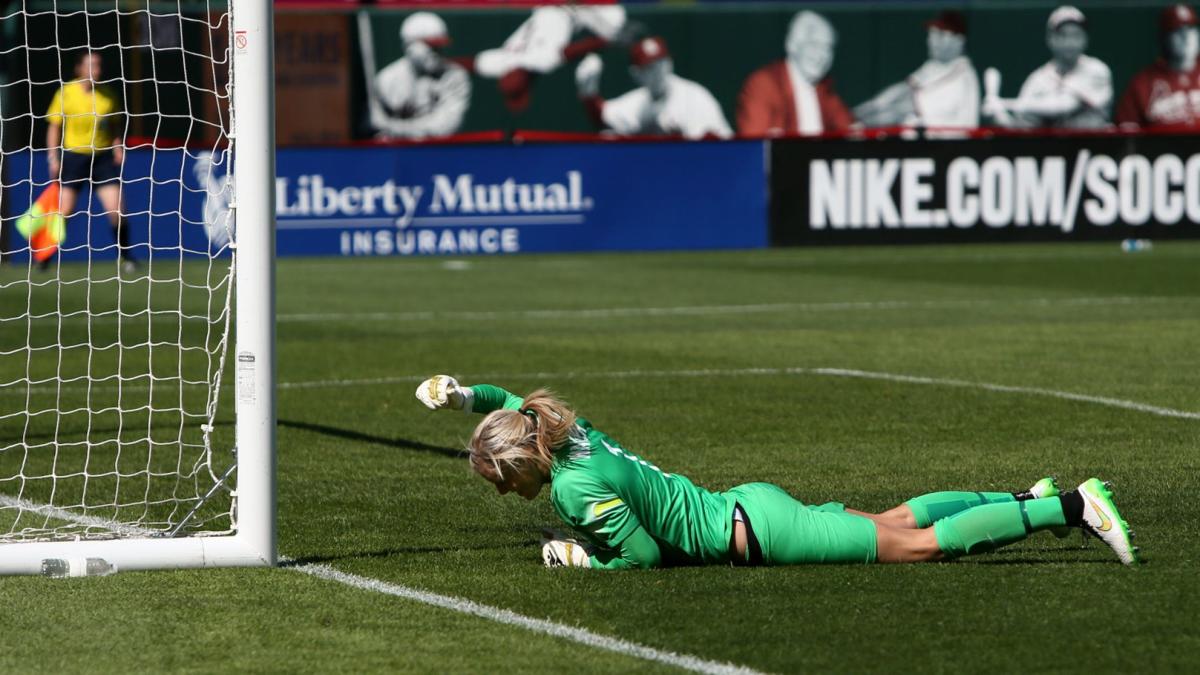 U.S. women's soccer team wins over New Zealand at Busch Stadium