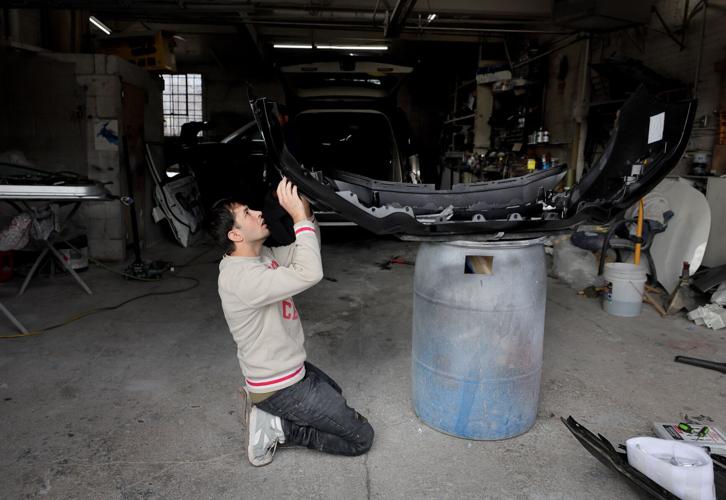 Afghans fleeing Taliban find home in �����Ӱ�ԭ��