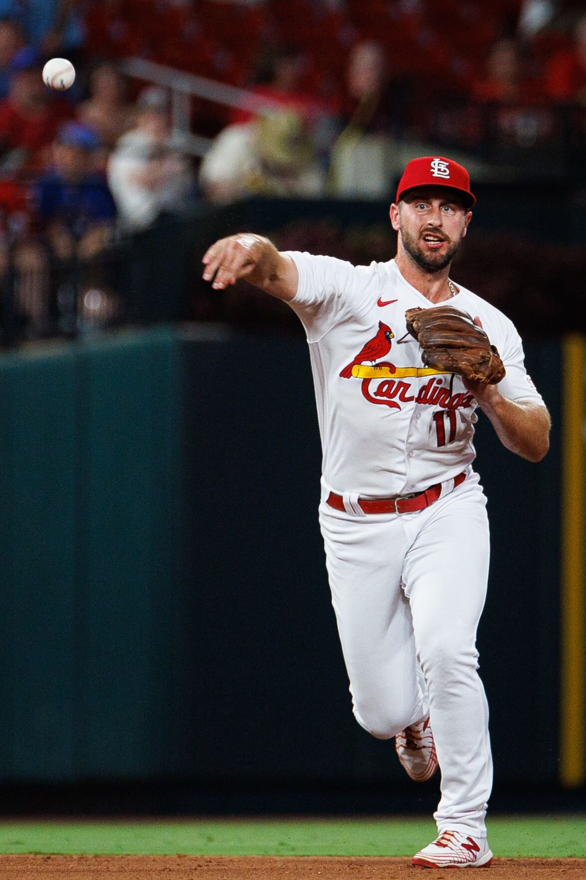 Cubs blast Cardinals 12-3 in series opener