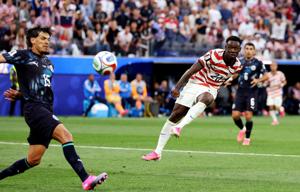 SOCCER-WORLDCUP-USA-PRY/