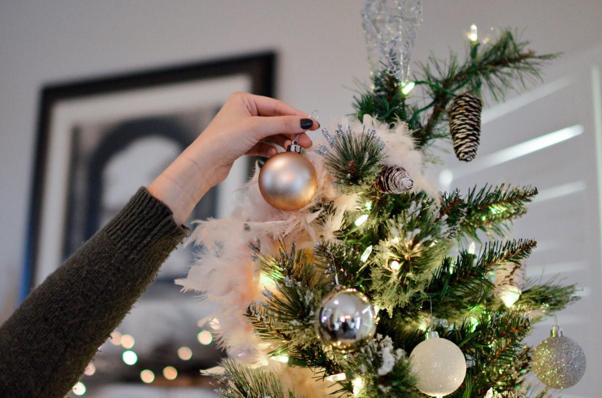 4 Easy Hacks For A Beautiful Christmas Tree Home Garden Stltoday Com