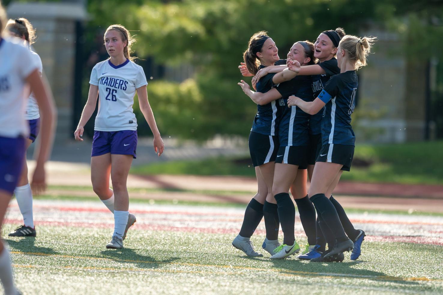 Columbia uses dominant performance to capture first state title Girls