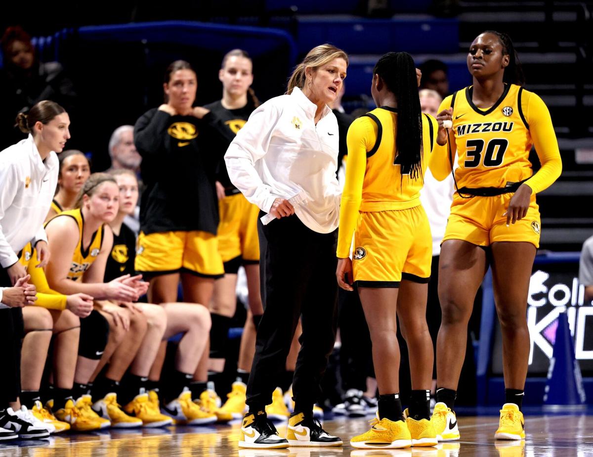 St. Ƭ University beats Mizzou 93-85 in women's basketball