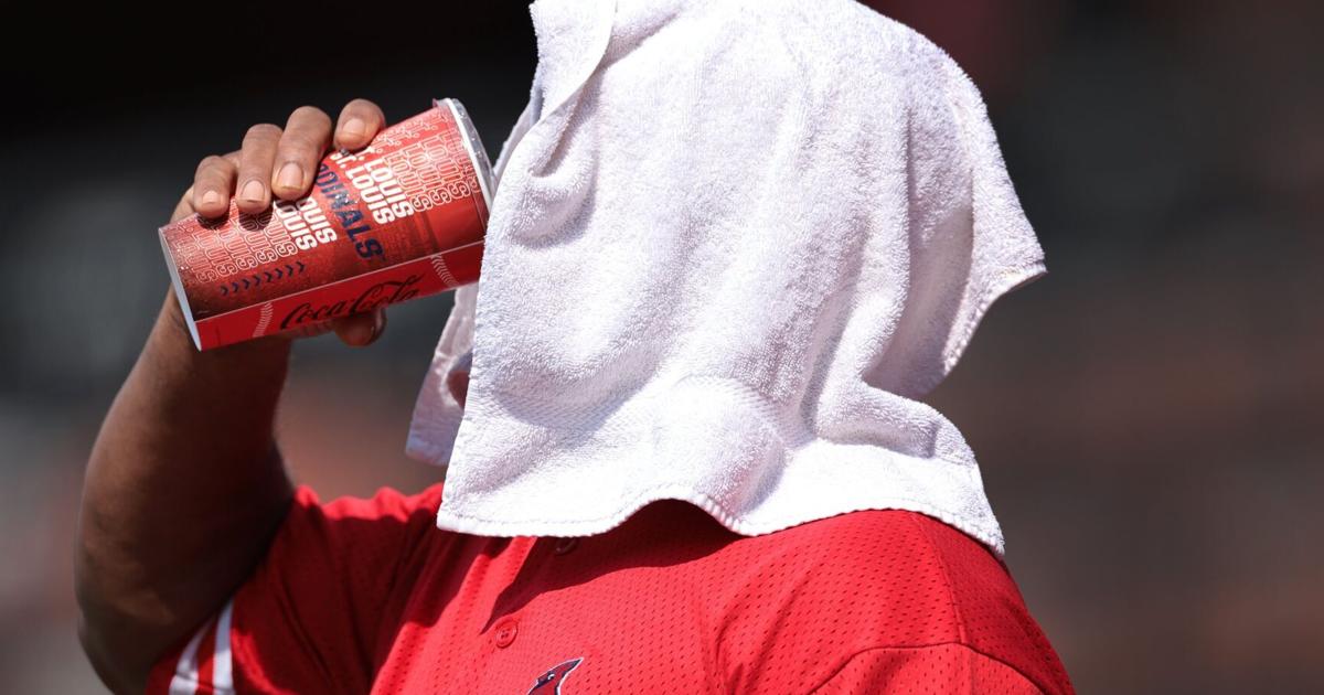 Extreme Hitze kann Baseballspieler und -fans gefährden. Außerdem verändert ...