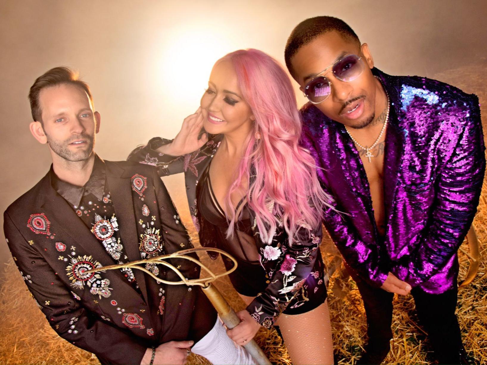 St Louis Rapper Chingy Takes Fans To The Woah Down With Country